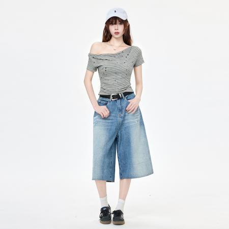 撞色条纹一字领露肩短袖T恤女夏季星星印花修身褶皱上衣 服裝批發女裝批發服飾貨源