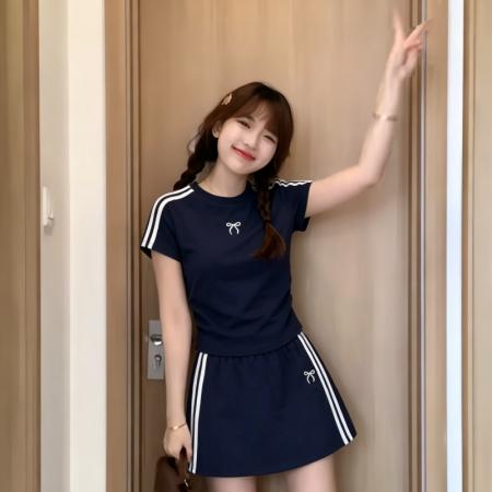 裙子有内衬纯棉高弹绣花三条杆运动套装女短袖T恤夏  服裝批發女裝批發服飾貨源
