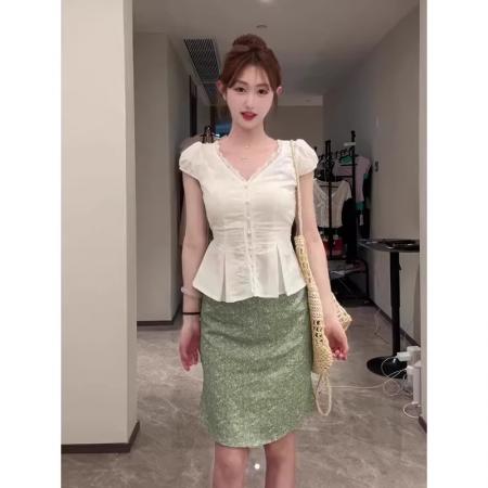BY20346# 茶歇法式蕾丝花边v领短袖衬衫女夏季新款设计感绑带收腰上衣  服裝批發女裝批發服飾貨源