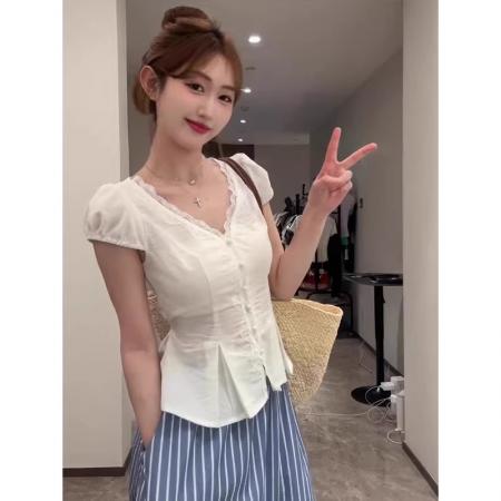 BY20346# 茶歇法式蕾丝花边v领短袖衬衫女夏季新款设计感绑带收腰上衣  服裝批發女裝批發服飾貨源