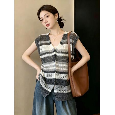 胖MM韩系高级感显瘦条纹单排扣无袖背心上衣  服裝批發女裝批發服飾貨源