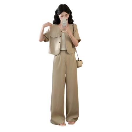 大码女装高级感卡其色短袖西装套装夏季上衣+阔腿长裤两件套  服裝批發女裝批發服飾貨源