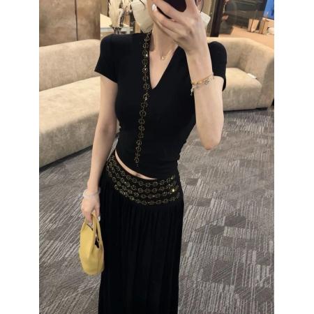 欧货时尚高级感时尚套装女V领短袖T恤半身裙重工烫钻连衣裙两件套 服裝批發女裝批發服飾貨源