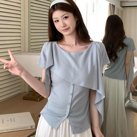 BY20654# 针织斜肩不对称收腰T恤女夏季新款单排扣短袖显瘦上衣 服裝批發女裝批發服飾貨源