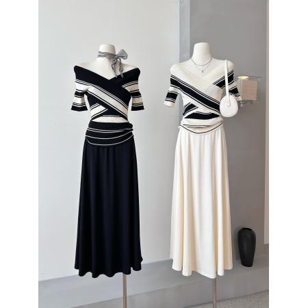 条纹交叉v领针织小衫+舒适垂感百搭A字半身裙套装女夏款 服裝批發女裝批發服飾貨源