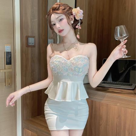 性感抹胸花朵拼接包臀打底连衣裙 服裝批發女裝批發服飾貨源