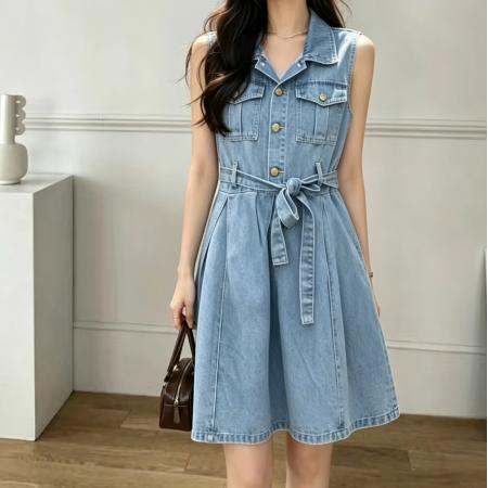 牛仔连衣裙夏季无袖背心裙炸街女孩薄款裙子 服裝批發女裝批發服飾貨源