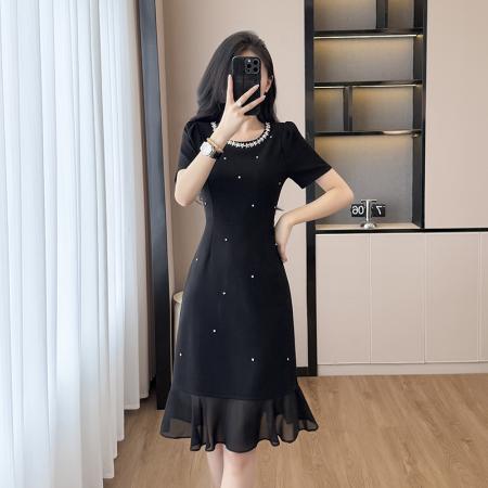 FA56896# 夏季钉钻重工拼接鱼尾显瘦优雅黑色连衣裙