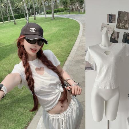 BY20925# 赵辰晨爱心镂空短袖T恤女夏新款辣妹设计感洋气显瘦微透上衣  服裝批發女裝批發服飾貨源