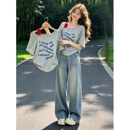 BY20945# 美式休闲宽松灰拼红假两件斜肩短袖t恤女新款夏季设计感上衣  服裝批發女裝批發服飾貨源