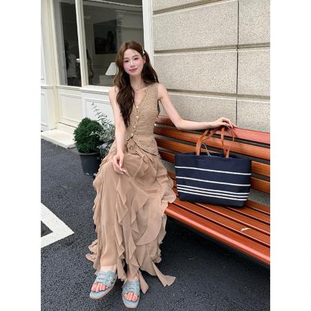 BY21103# 夏季新款纯色针织衫+飘逸荷叶边半身裙两件套女时尚套装 服裝批發女裝批發服飾貨源