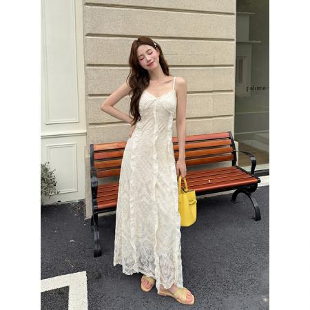 BY21105# 夏季新款女装法式优雅蕾丝刺绣裙子纯色吊带镂空连衣裙女 服裝批發女裝批發服飾貨源
