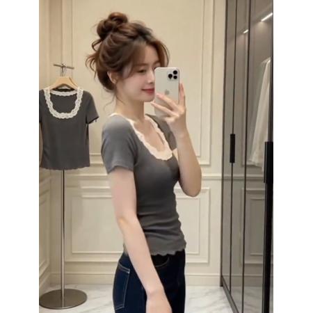 BY21128# 正肩灰色U领修身显瘦短袖t恤女设计感蕾丝花边拼接收腰半袖上衣夏 服裝批發女裝批發服飾貨源