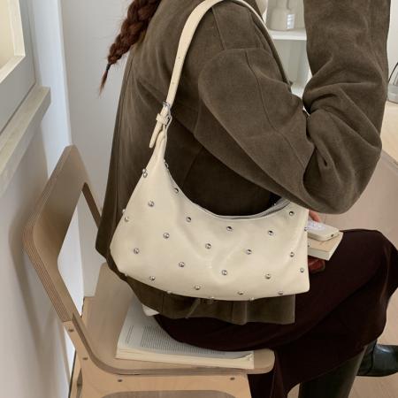 TJ2307# 小众设计镶钻女士单肩包包新款百搭超火斜挎包韩版外出手提饺子包