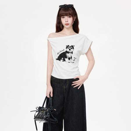 BY21283# 斜肩白色短袖t恤女夏季新款韩系露肩修身设计感辣妹上衣 服裝批發女裝批發服飾貨源