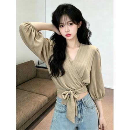 BY21538# 设计感衬衫女新款气质V领交叉系带上衣短款薄款雪纺衫女  服裝批發女裝批發服飾貨源