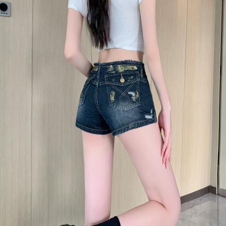 BY21579# 辣妹低腰破洞牛仔短裤女新款设计感紧身显瘦包臀热裤子  服裝批發女裝批發服飾貨源