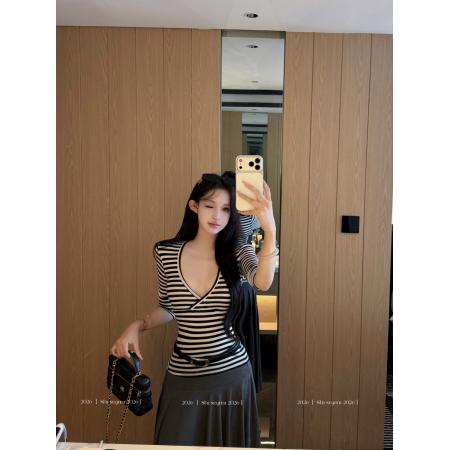 BY21617# 条纹七分袖T恤女+莱赛尔不规则灰色半身裙  服裝批發女裝批發服飾貨源