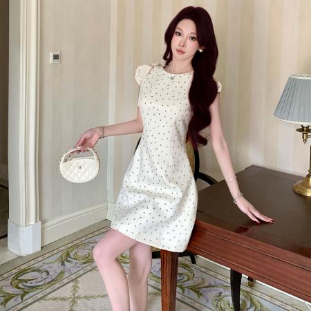 BY21652# 实体品质简约大方夏季小个子高级感连衣裙法式复古显瘦裙子  服裝批發女裝批發服飾貨源