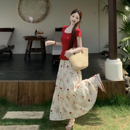 BY21714# 夏季新款方领后背绑带上衣+碎花半身裙套装大码两件套  服裝批發女裝批發服飾貨源
