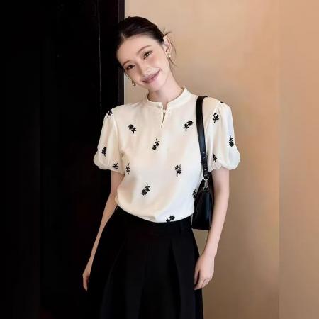 法式温柔风白色泡泡袖衬衫女夏季超好看立领植物刺绣改良上衣  服裝批發女裝批發服飾貨源