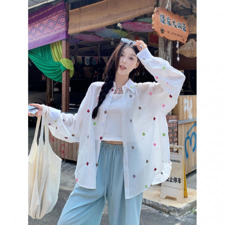 BY21948# 韩版重工彩色花朵刺绣衬衫女春夏宽松长袖上衣防晒薄外套 服裝批發女裝批發服飾貨源
