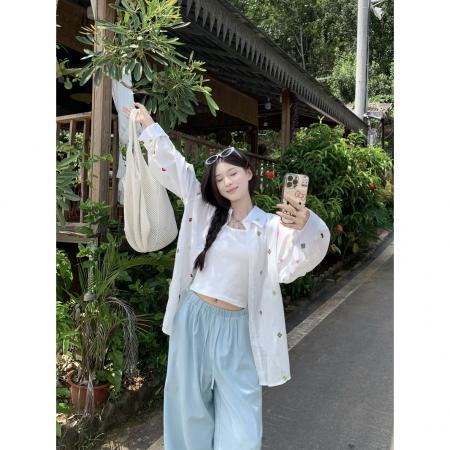BY21948# 韩版重工彩色花朵刺绣衬衫女春夏宽松长袖上衣防晒薄外套 服裝批發女裝批發服飾貨源
