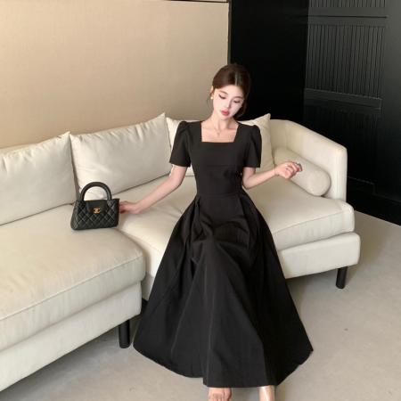 BY21966# 大码女装夏新中式短袖方领法式收腰连衣裙微胖mm显瘦小黑裙 服裝批發女裝批發服飾貨源