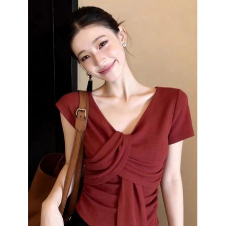 BY22205# 复古红色V领短袖T恤新款设计感褶皱绑带上衣 服裝批發女裝批發服飾貨源