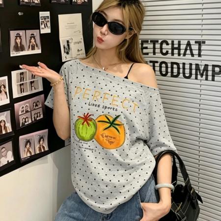 BY22225# 纯棉奥代尔波点斜肩短袖T恤女 服裝批發女裝批發服飾貨源
