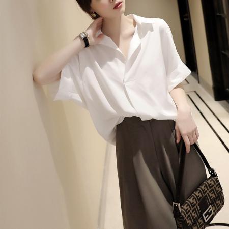 BY22408# 春夏醋酸缎面衬衫女短袖宽松休闲天丝质感T恤女显瘦垂感上衣 服裝批發女裝批發服飾貨源