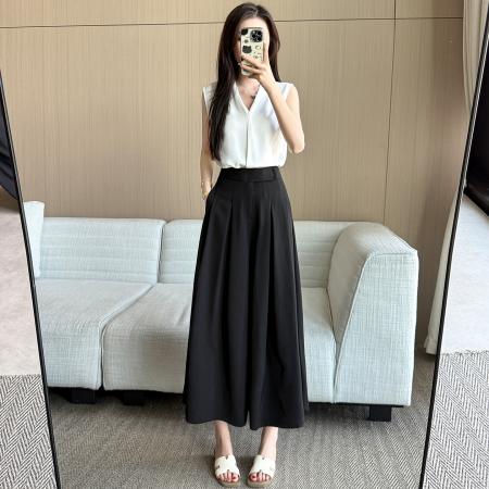 BY22802# 白色上衣+黑色裤裙 小个子垂感阔腿裤裙薄款女夏高腰显瘦裤裙  服裝批發女裝批發服飾貨源