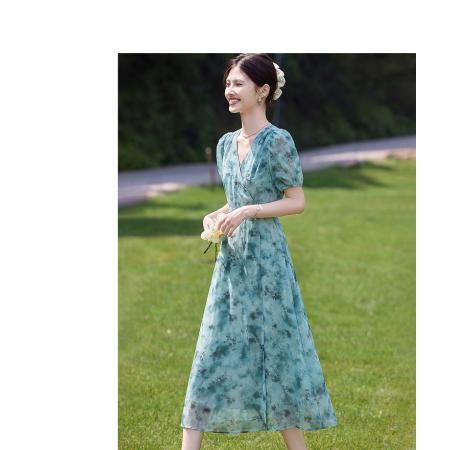 BY22806# 气质长款裙子春夏新款百搭V领高级感晕染碎花短袖连衣裙  服裝批發女裝批發服飾貨源