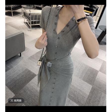 BY22809# 新款夏季高级感连衣裙气质时尚显瘦V领短袖套装  服裝批發女裝批發服飾貨源