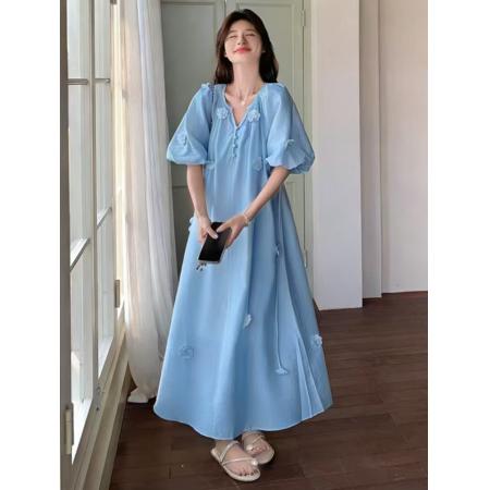 BY22829# 法式浪漫立体花朵开扣温柔风甜美中长款连衣裙  服裝批發女裝批發服飾貨源