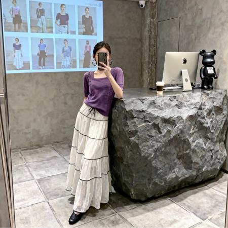 BY22906# 时尚镂空方领洋气短袖针织衫女显瘦气质小众上衣+白色蕾丝网纱裙  服裝批發女裝批發服飾貨源