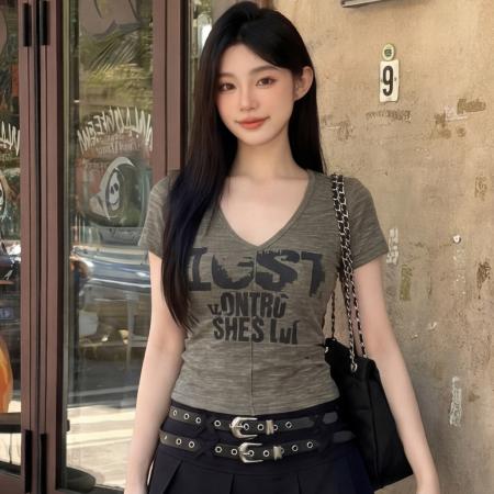 BY23057# 辣妹纯欲韩版时尚V领字母短袖T恤夏高级显瘦百搭上衣 服裝批發女裝批發服飾貨源