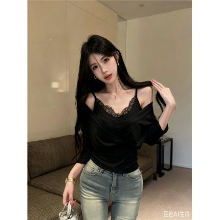 BY23308# 小心机露肩V领收腰蕾丝吊带氛围感叠穿两件套上衣 服裝批發女裝批發服飾貨源