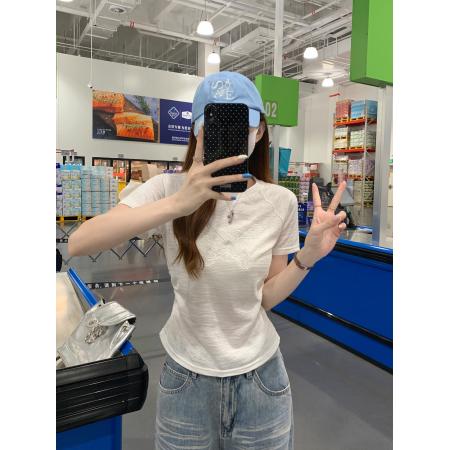 BY23469# 提花短袖t恤女装夏季新款设计感刺绣花修身圆领上衣 服裝批發女裝批發服飾貨源