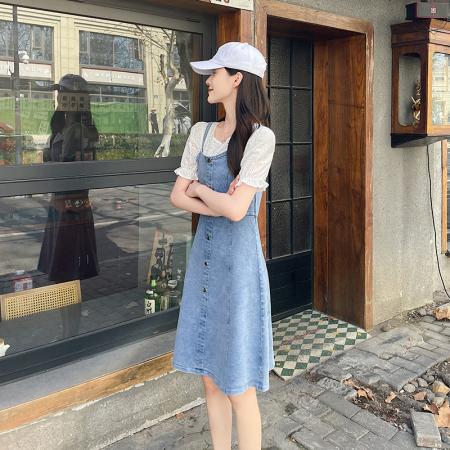 BY23561# 好质量牛仔背带连衣裙女春秋拼色花边做旧宽松直筒H型 服裝批發女裝批發服飾貨源