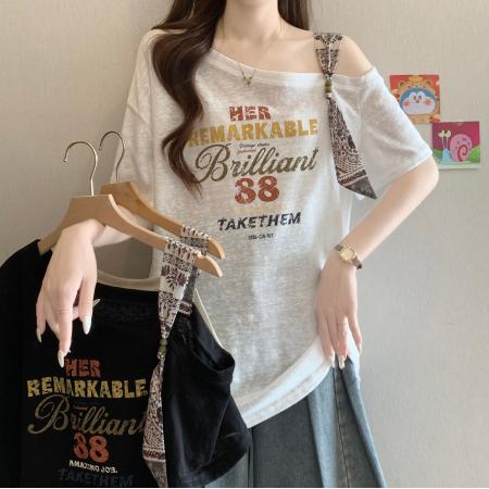 BY23582# 大码女装斜肩领系带字母印花短袖T恤女夏新款胖妹妹宽松百搭上衣 服裝批發女裝批發服飾貨源