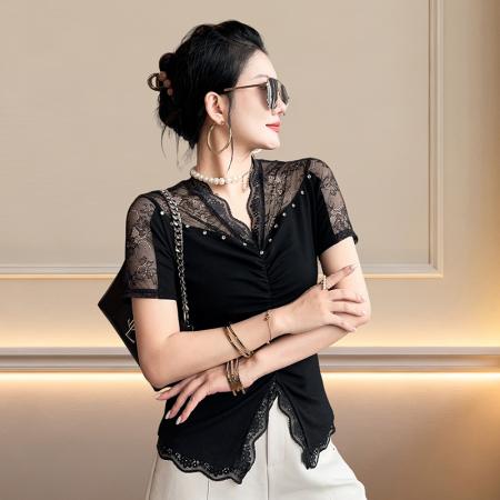 BY23714# 夏季新款V领蕾丝拼接修身短袖T恤女露肩时尚减龄洋气小衫潮 服裝批發女裝批發服飾貨源