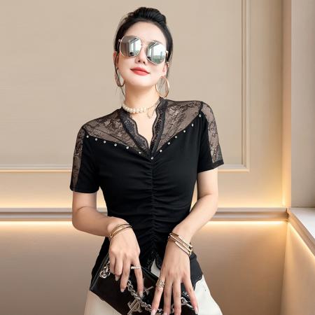 BY23714# 夏季新款V领蕾丝拼接修身短袖T恤女露肩时尚减龄洋气小衫潮 服裝批發女裝批發服飾貨源