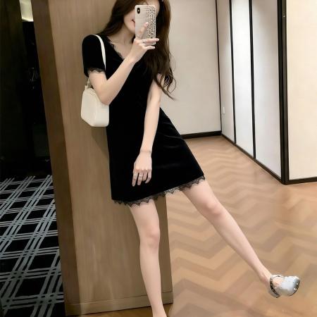 BY23939# 官网大码女装蕾丝拼接短袖连衣裙女夏季黑色收腰显瘦裙子  服裝批發女裝批發服飾貨源