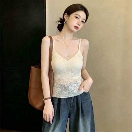 BY23947# 法式胖MM蕾丝美背春夏吊带背心带胸垫一体内搭外穿打底衫  服裝批發女裝批發服飾貨源