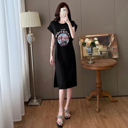 BY23954# 印花连衣裙女...