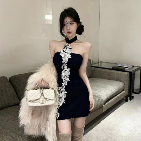 BY24004# 法式性感挂脖花朵拼接无袖连衣裙露背修身显瘦包臀短裙  服裝批發女裝批發服飾貨源