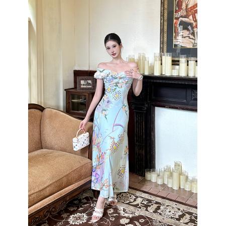 BY24020# 法式复古度假感碎花连衣裙女一字肩包臀裙  服裝批發女裝批發服飾貨源