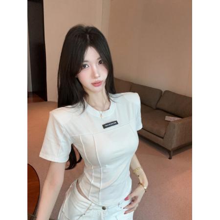 BY24040# 设计感鱼骨线垫肩修身短袖圆领T恤女显瘦百搭上衣  服裝批發女裝批發服飾貨源