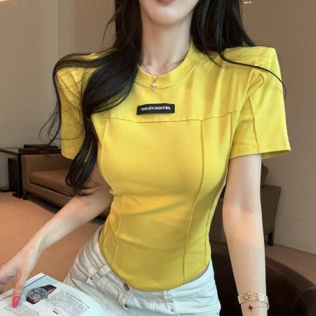 BY24040# 设计感鱼骨线垫肩修身短袖圆领T恤女显瘦百搭上衣  服裝批發女裝批發服飾貨源